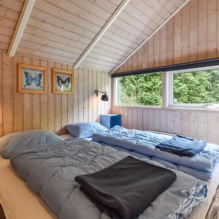 Semesterbostad Cozy Home In Bogense With Sauna *