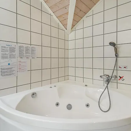 Cozy Home In Bogense With Sauna *